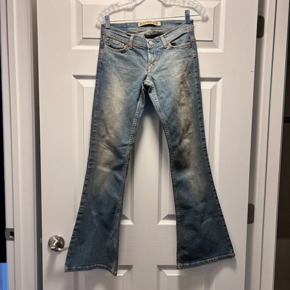 Express Denim - EXPRESS - Vintage Low-rise Flared "Cetine" Jeans Size 2 : NWOT